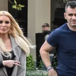 Καινούργιου - Κουτσουμπής: Αγκαλιασμένοι σε βραδινή έξοδο χωρίς την Ξένια