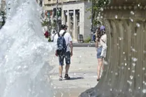 Καιρός: Νέα άνοδος της θερμοκρασίας με 38άρια – Πότε αρχίζει η υποχώρηση