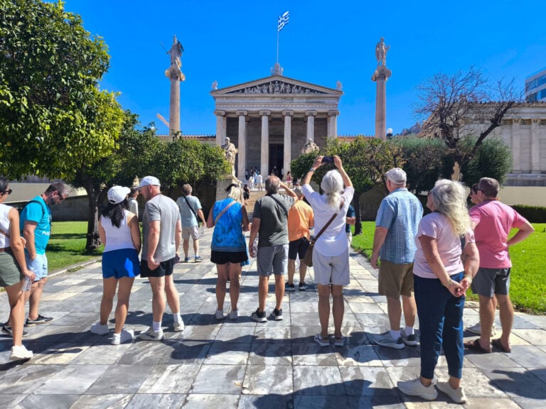 Καιρός: Αλλάζει το σκηνικό με τις βροχές να περιορίζονται και τη θερμοκρασία να παίρνει ξανά την ανιούσα