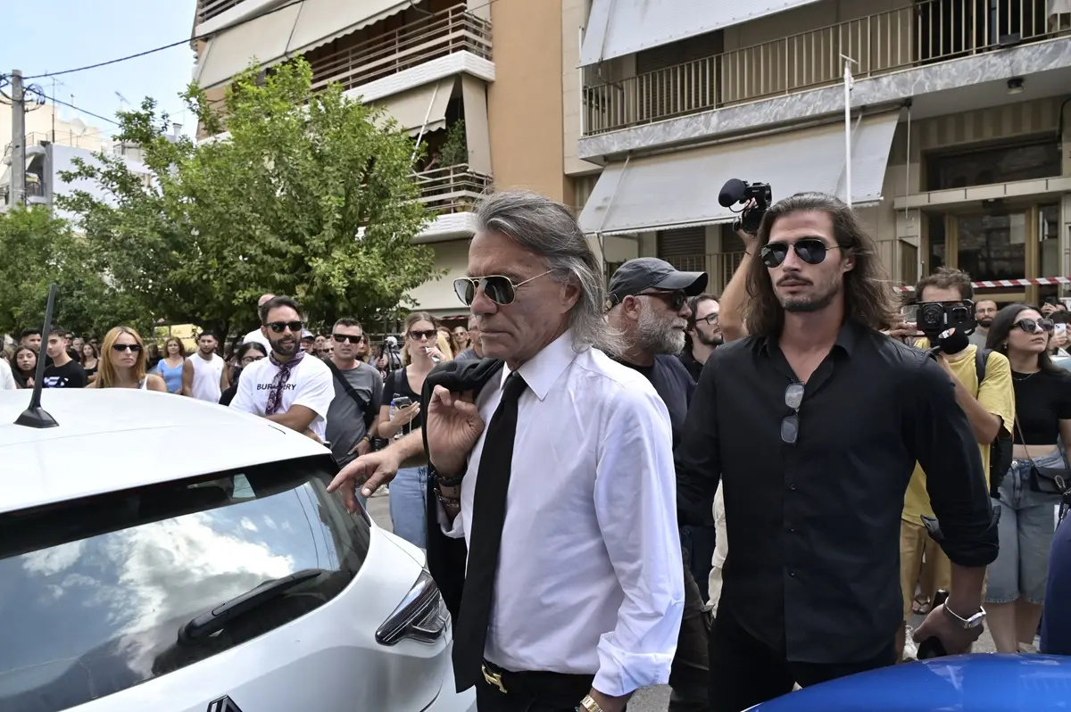 Κηδεια Γιώργου Μαζωνάκη