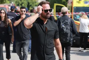 Κηδεία Μαζωνάκη: Ηλίας Βρεττός - «Ο καθένας μας νιώθει ότι έχασε έναν δικό του άνθρωπο»