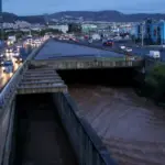 Μπισκοτοβιομηχανία Παπαδοπούλου: Τα βιομηχανικά απόβλητα και ο κρυφός αγωγός στον Κηφισό – Τι απαντά η εταιρεία