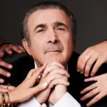 Ο Λαζόπουλος ξανά στο MEGA: Στις 7 Οκτωβρίου σηκώνει αυλαία το «Αλ Τσαντίρι Νιουζ»