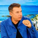 Γιώργος Λιάγκας: Έπλυνε για μία ώρα τα μαλλιά του για να φύγει η βαφή