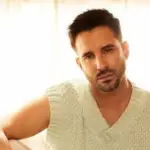 Γιώργος Λιβάνης: «Το καλοκαίρι που δεν θα ξεχάσω είναι αυτό με τον γιο μου» -Καμία αναφορά στην Ανδρομάχη
