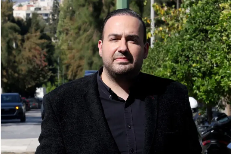 Στο νοσοκομείο ο Μαυρίκιος Μαυρικίου