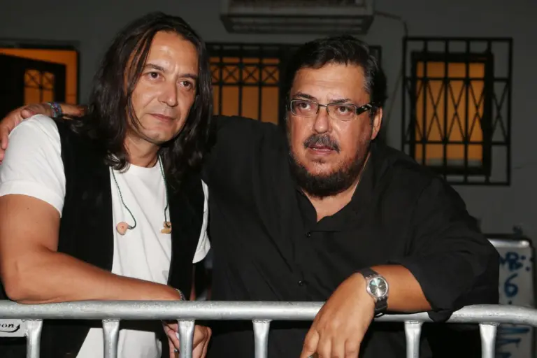 Γιάννης Κότσιρας: «7 χρόνια χωρίς το γέλιο σου» – Το μήνυμα για τον Λαυρέντη Μαχαιρίτσα