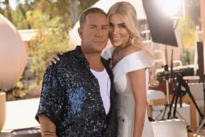 Η Καινούργιου αποχαιρετά τον Μαζωνάκη: «Σίγησε η φωνή σου, μα όχι όσα άφησες μέσα μας»