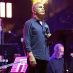Γιώργος Νταλάρας: Ακυρώθηκε η συναυλία λίγο πριν βγει στη σκηνή – Τι συνέβη