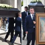 Κηδεία Μαργαρίτας Παπανδρέου: «Αύριο θα σε σκορπίσουμε στην αγαπημένη σου θάλασσα του Αιγαίου»