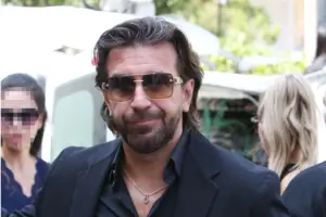 Θάνος Πετρέλης για Γιώργο Μαζωνάκη: «Έφυγε πάρα πολύ μικρός και πολύ νωρίς – Είναι μεγάλο κρίμα»