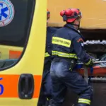 Τέσσερις οι νεκροί στην Πλάκα - Ψάχνουν για σημάδια ζωής δύο αγνοούμενων