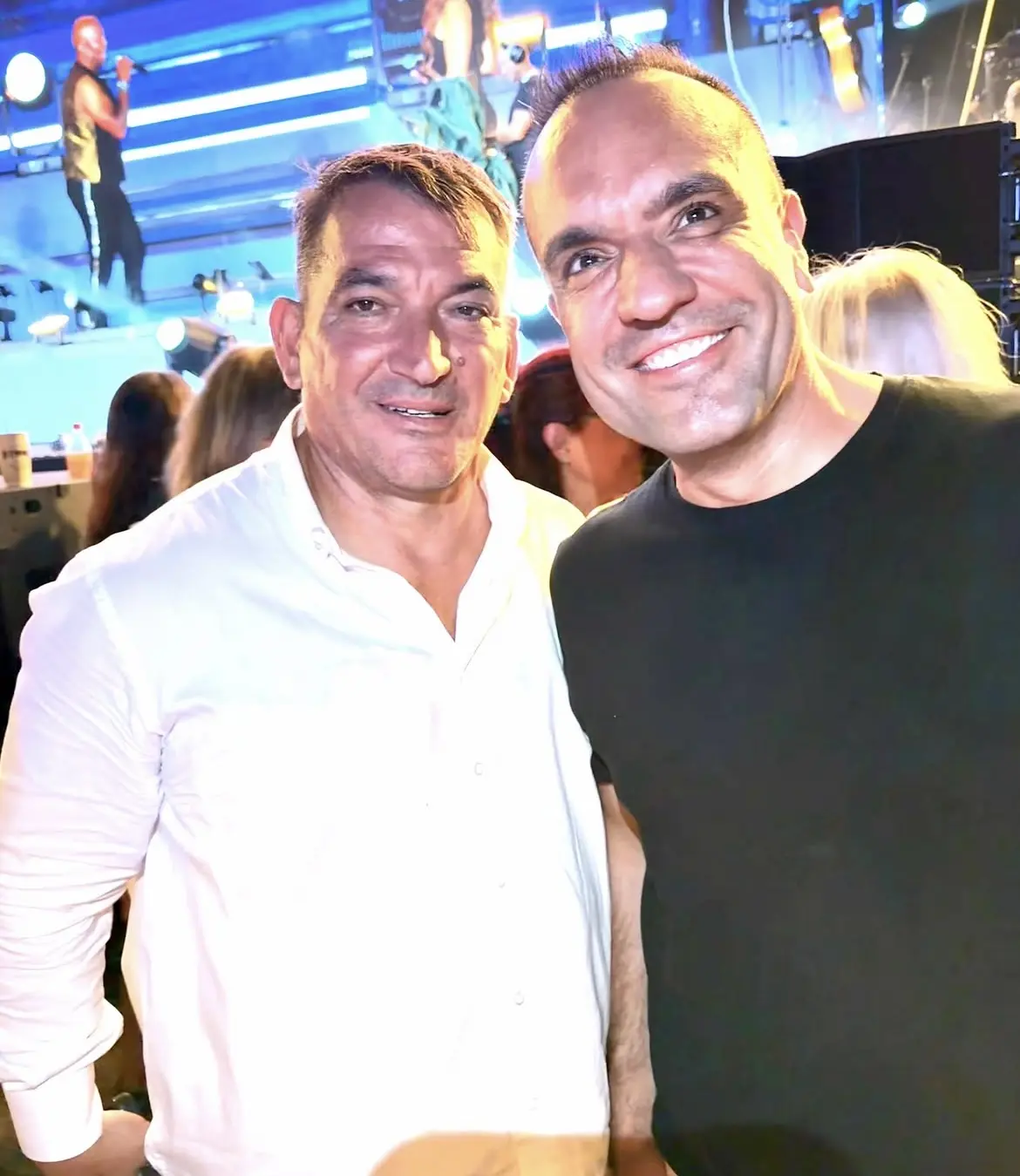 Όσοι πηγαν στη συναυλία του Αντώνη Ρέμου