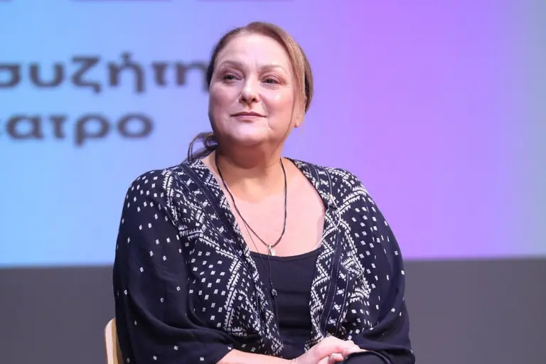 Ρένια Λουιζίδου: Κάνει ένα βήμα πίσω για τη νέα γενιά - «Να περάσουν αυτοί που τώρα γίνονται πρωταγωνιστές»