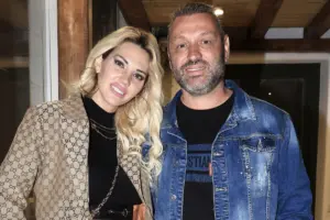 Σάσα Μπάστα: Περιμένει δεύτερο παιδάκι; Όλες λεπτομέρειες