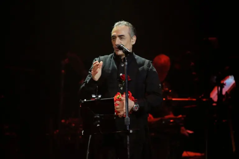 Νότης Σφακιανάκης: Έδωσε «σημάδι ζωής» μετά από χρόνια: Η κίνηση - έκπληξη του τραγουδιστή
