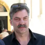 Στάθης Μαντζώρος: Ευχάριστα νέα 13 μήνες μετά το εγκεφαλικό - «Αναγνωρίζει πρόσωπα, κινεί τα χέρια του»