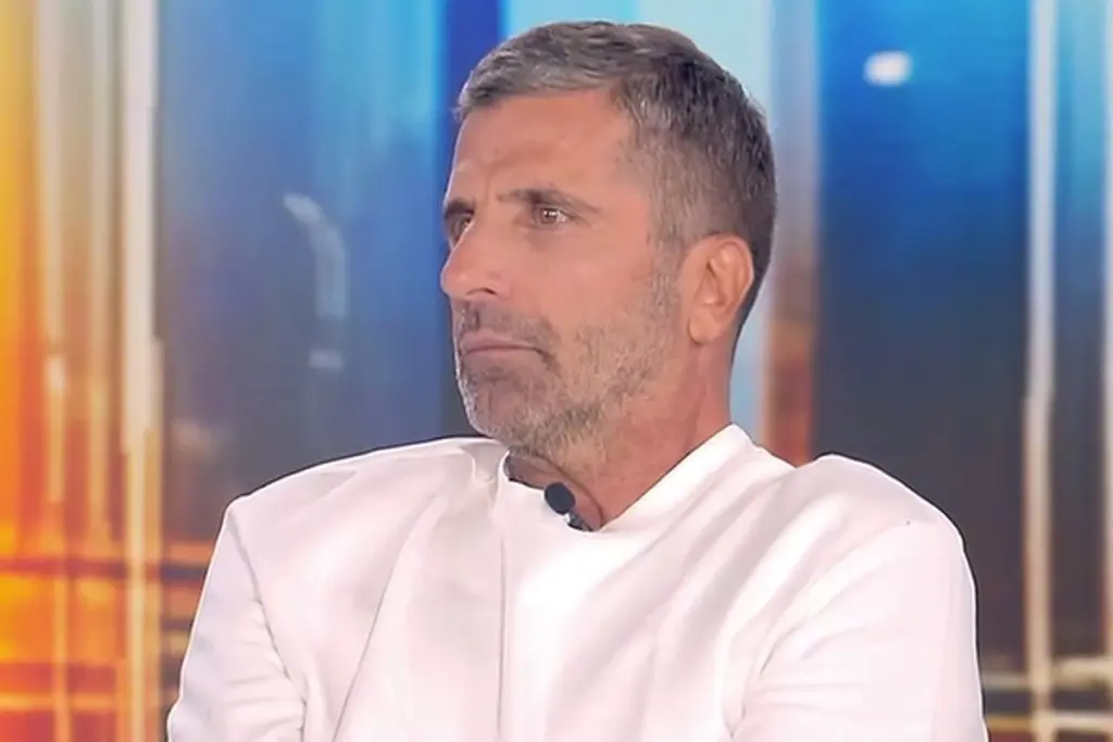 Απασφάλισε on air ο Βισκαδουράκης για τον Μαζωνάκη: «Δεν έφυγε από το ξερό του το κεφάλι...»