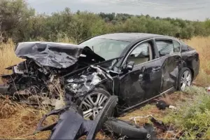 Σφοδρό τροχαίο ατύχημα με εγκλωβισμένους και τραυματίες στο Ναύπλιο