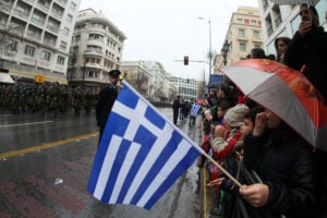 Καιρός: Στο «κόκκινο» η κακοκαιρία την 28η Οκτωβρίου – Αγωνία για τις παρελάσεις σε Αθήνα και Θεσσαλονίκη