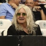 Νίκος Καρβέλας: Τι συμβαίνει με τον λογαριασμό του συνθέτη στο instagram;