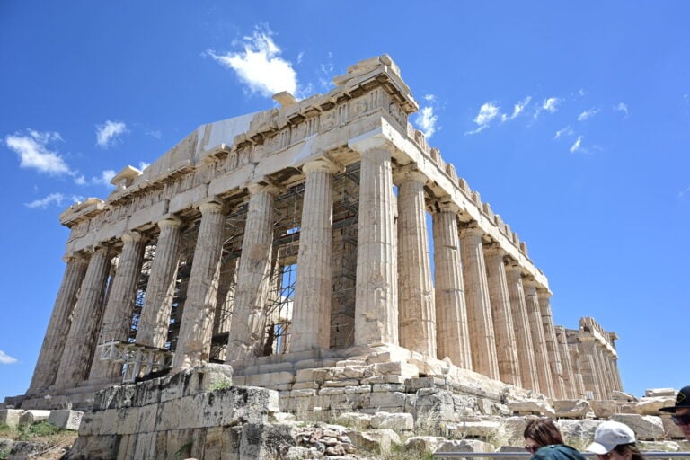 Η Ακρόπολη εστιατόριο πολυτελείας – Μια απίστευτη ιστορία