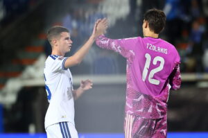Ο Οκτώβριος των θαυμάτων, ο Νοέμβριος της αλήθειας