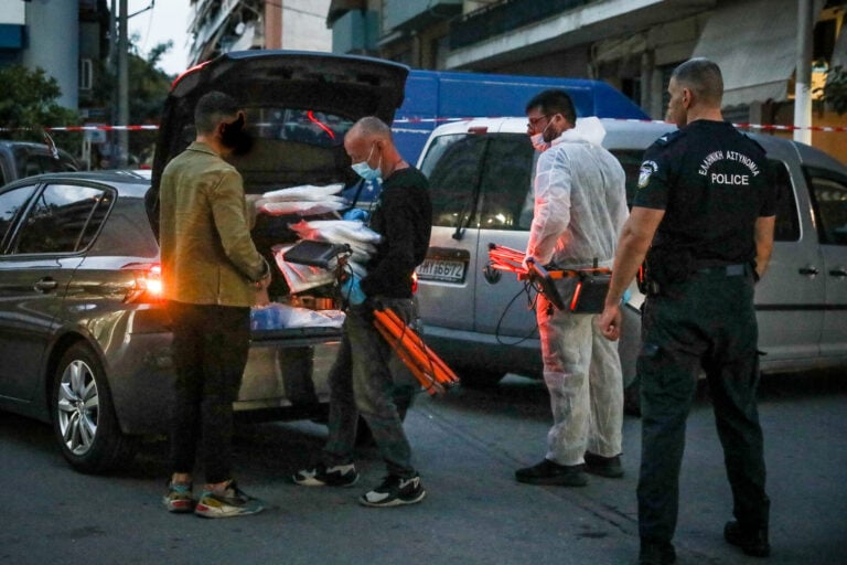 Πώς έγινε η έκρηξη στον Κολωνό: Η ενεργοποίηση με τηλεχειριστήριο και τα θραύσματα