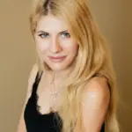 Αννα Μαρία Ψυχαράκη : Hello, Ησαΐα!