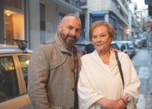 Πριβέ αντίο στην ωραία Ελένη