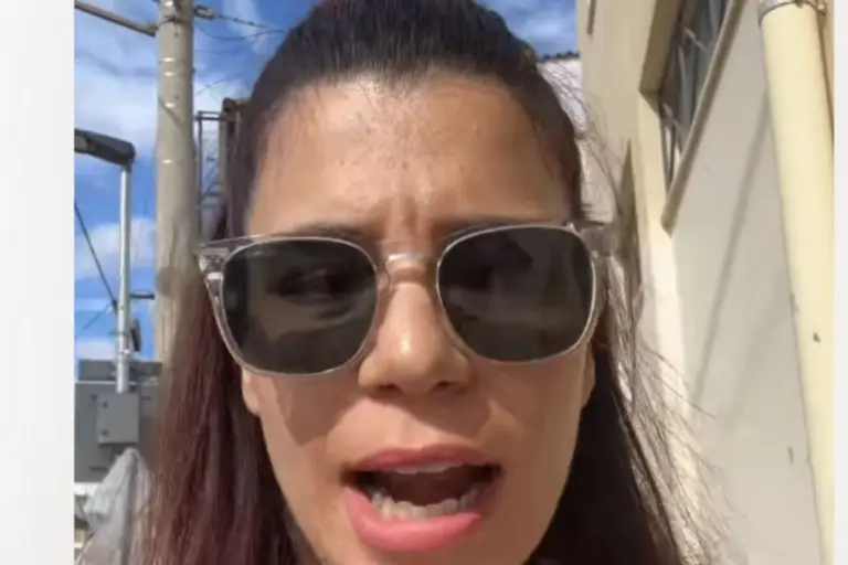 Έτοιμη για μετακόμιση στο κέντρο