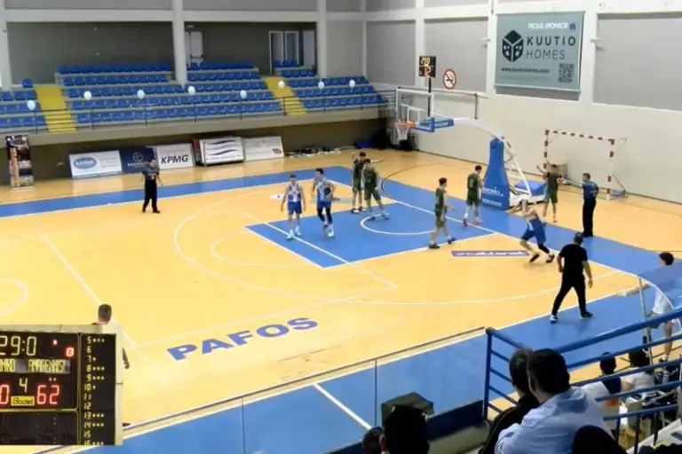 Basket Gate: Ο σχολικός ημιτελικός που προκάλεσε σάλο - «Τα παιδιά έκλαιγαν»