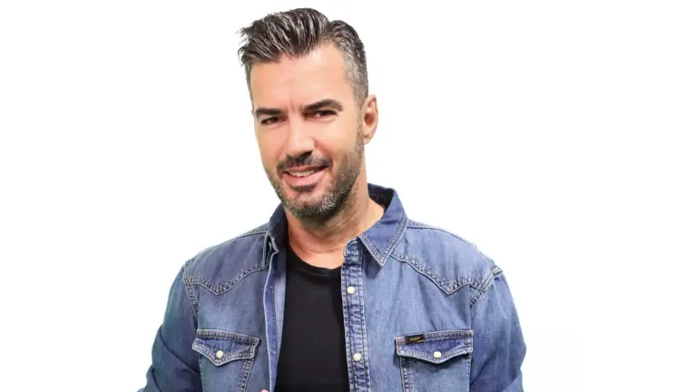 Γιάννης Τσιμιτσέλης: «Από φίλους λαμόγια άλλο τίποτα» – Η πρεμιέρα και το νέο τηλεπαιχνίδι