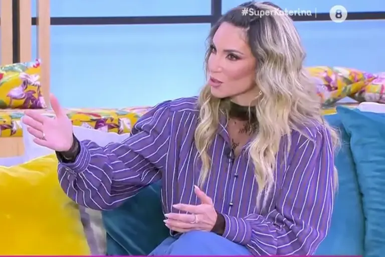 Αθηνά Οικονομάκου: Οι άγνωστες λεπτομέρειες για το διαζύγιό της - «Δεν παίρνω διατροφή»