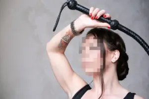 Συνέδριο με... «αφέντρες» στο κέντρο της Αθήνας