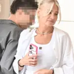 Φαίη Σκορδά: Γύρισαν... κεφάλια με τα καλοσχηματισμένα πόδια της - Η εντυπωσιακή εμφάνιση