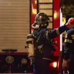 Συναγερμός στα Πατήσια: Φωτιά σε σπίτι – Κυκλοφοριακό χάος με δύο δρόμους κλειστούς