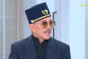 Λάκης Γαβαλάς: Οι αιχμές για την Άννα Βίσση - «Με αυτή τη φωνή, δεν χρειάζεται να βγαίνει με το μισό στήθος έξω»