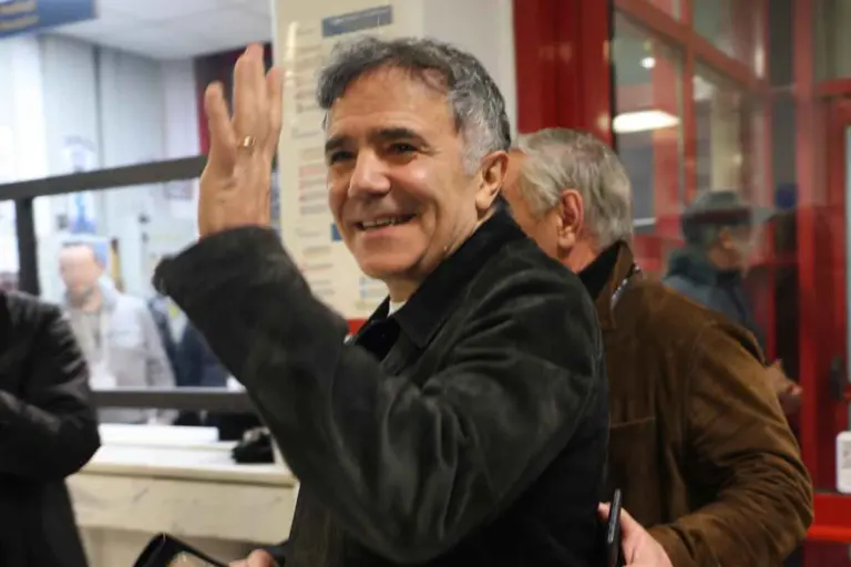 Μυστικός κωδικός «Γλυφάδα - Τεχεράνη»