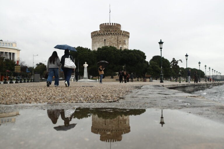 Καιρός: Αλλαγή σκηνικού με βροχές και σποραδικές καταιγίδες - Το φθινόπωρο επιστρέφει