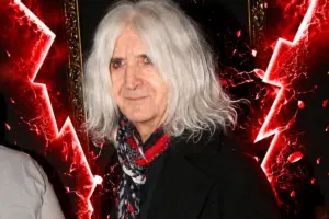Νίκος Καρβέλας: Τσακωμός και βρισιές έξω από το σπίτι του - Οι 850.000 ευρώ στο στόχαστρο της εφορίας