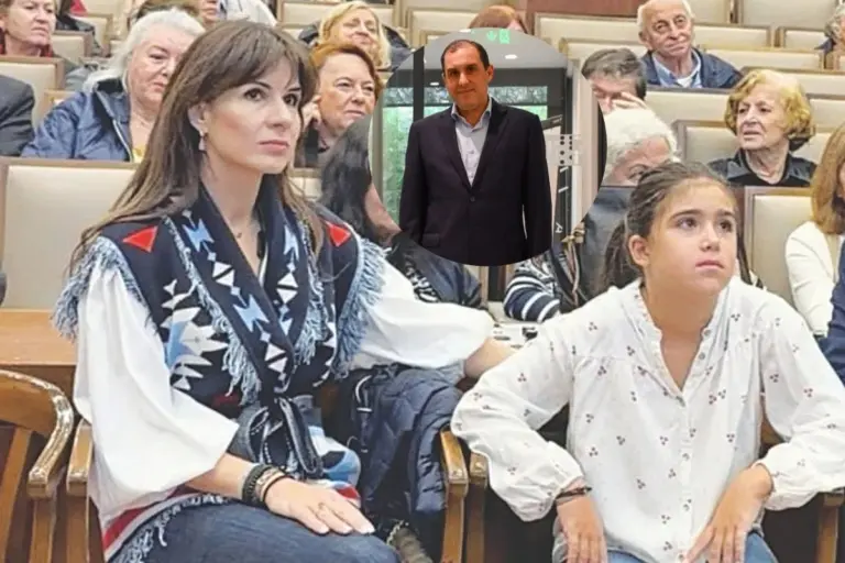 Σύσσωμη η Κατσαφάδος family στο πολεμικό μουσείο