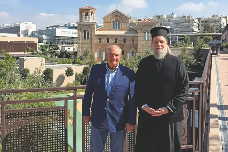 Καραμανλής στο «σπίτι του Θεού»