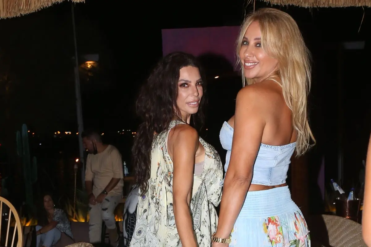 Κέλλυ Κελεκίδου και Μαστροκώστα