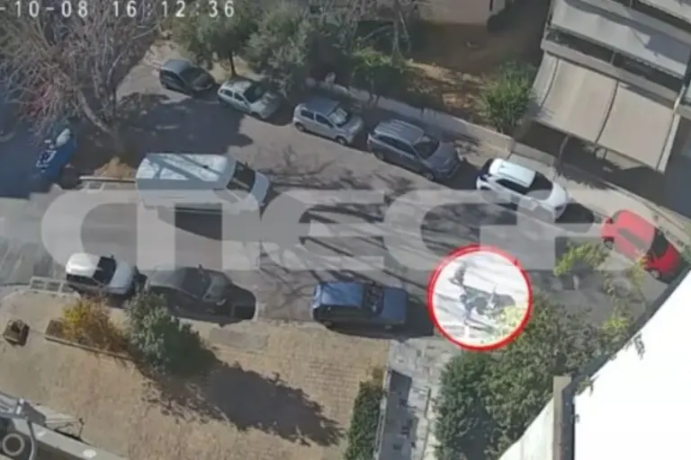 Καρέ καρέ η επίθεση κατά 32χρονου από νεοναζί – Βίντεο ντοκουμέντο