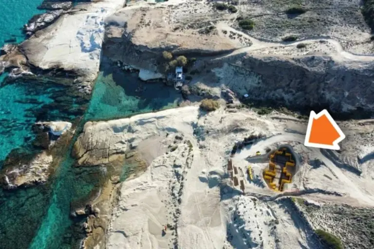 Μπετά από ...θράσος στο resort - έκτρωμα της Μήλου