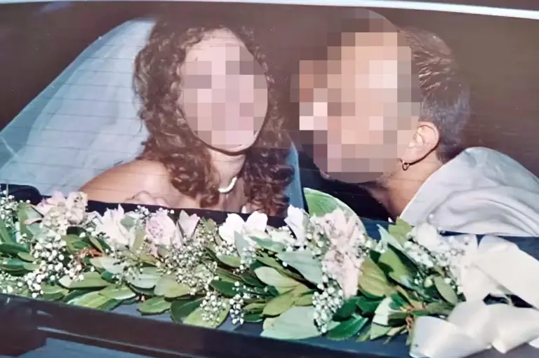 Ζευγάρι Ελλήνων ηθοποιών γιόρτασε την 23η επέτειο γάμου του