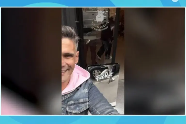Κρουασάν με άρωμα… Τούνη δοκίμασε ο Ουγγαρέζος – Το «8 στα 10» και οι τιμές στο Παρίσι