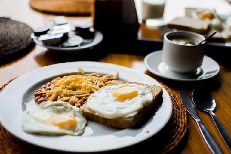 Πάτρα: Μαζική τροφική δηλητηρίαση μετά από brunch - Στο νοσοκομείο 13 πελάτες