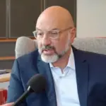 Σάκης Αρναούτογλου: Συγκλονίζει για τη μητέρα του που έφτασε τα 24 κιλά λόγω Αλτσχάιμερ – «Μάθαμε ότι δεν υπήρχε επιστροφή»